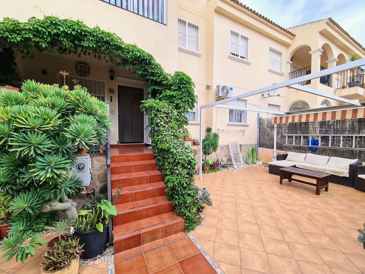 3 Bed Apartment for sale in Playa Flamenca Costa Blanca, Alicante, Spain