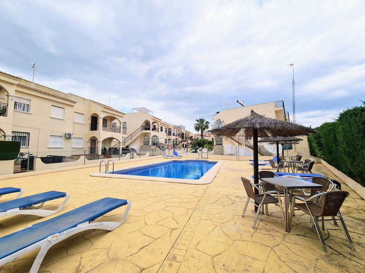 3 Bed Apartment for sale in Playa Flamenca Costa Blanca, Alicante, Spain