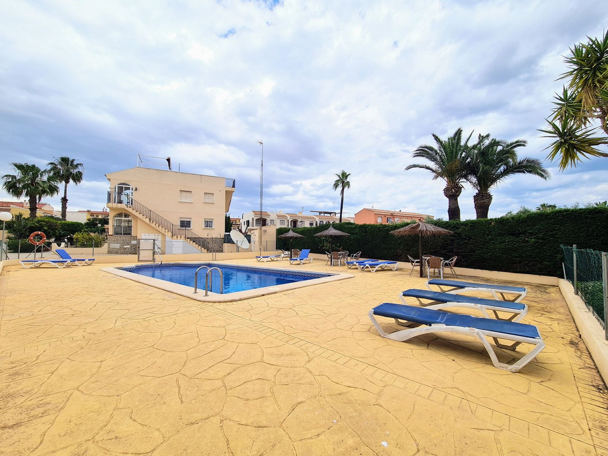 3 Bed Apartment for sale in Playa Flamenca Costa Blanca, Alicante, Spain