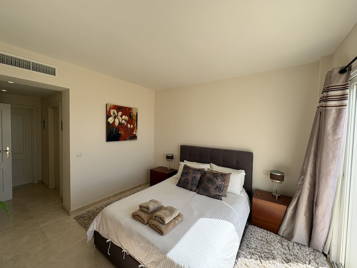 3 Bed Apartment for sale in La Quinta Costa Del Sol, Málaga, Spain