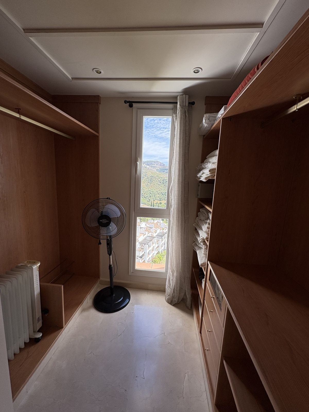3 Bed Apartment for sale in La Quinta Costa Del Sol, Málaga, Spain