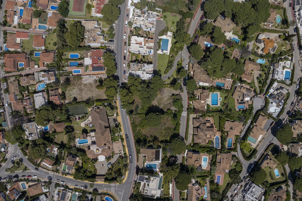 Se vende Terreno Urbano  en Costa Del Sol, Málaga, España