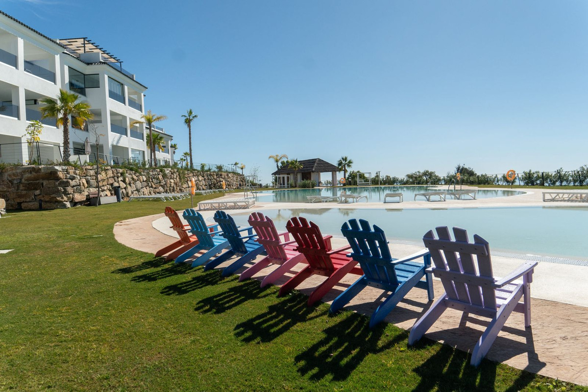 3 Bed Apartment for sale in Estepona Costa Del Sol, Málaga, Spain