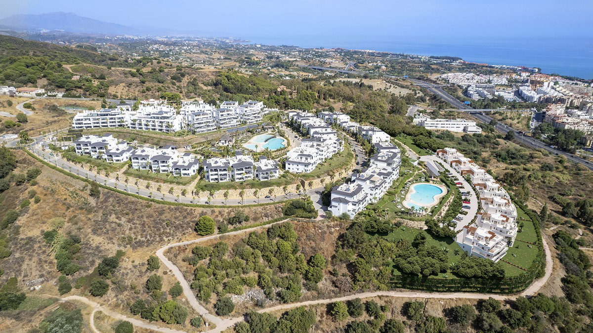 3 Bed Apartment for sale in Estepona Costa Del Sol, Málaga, Spain