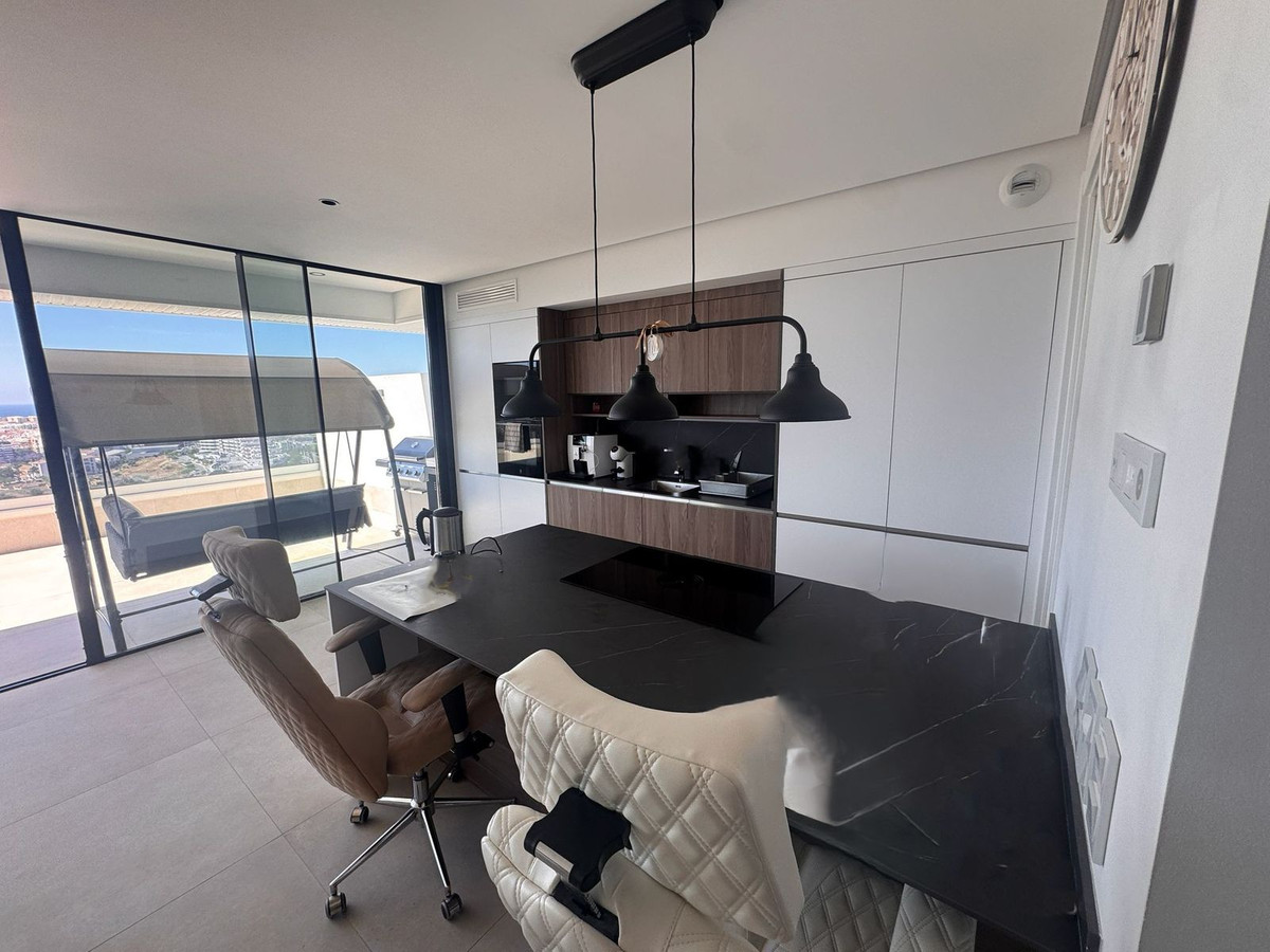 3 Bed Apartment for sale in Estepona Costa Del Sol, Málaga, Spain