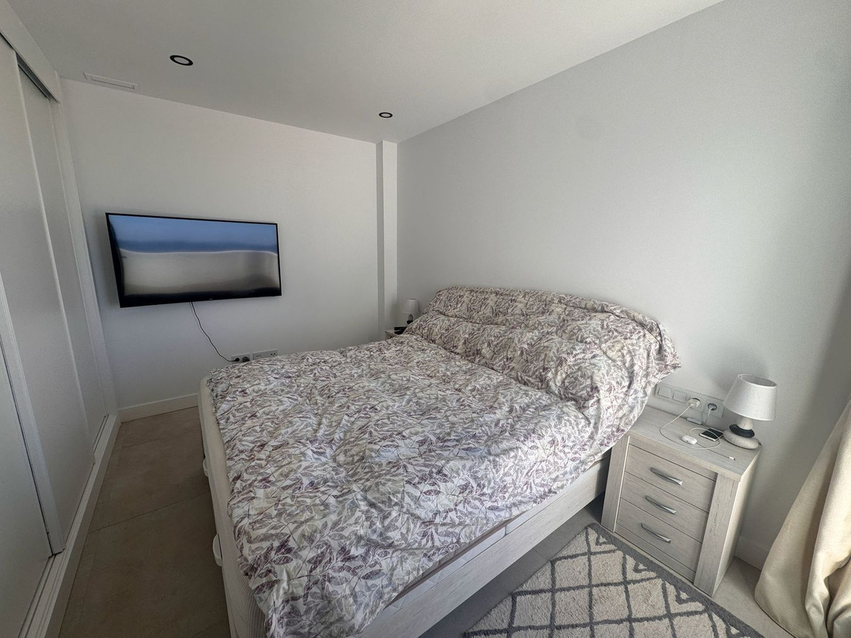 3 Bed Apartment for sale in Estepona Costa Del Sol, Málaga, Spain