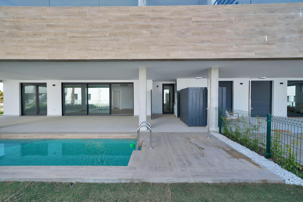 3 Bed Apartment for sale in Marbella Costa Del Sol, Málaga, Spain