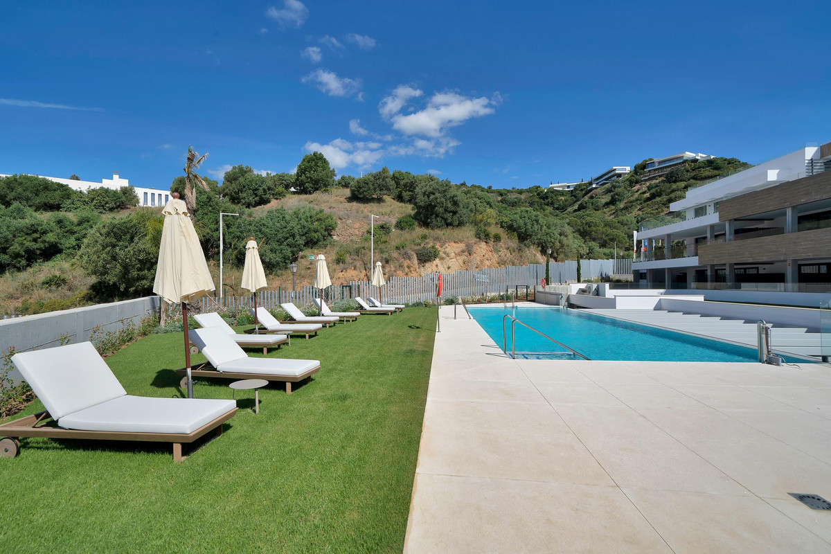 3 Bed Apartment for sale in Marbella Costa Del Sol, Málaga, Spain