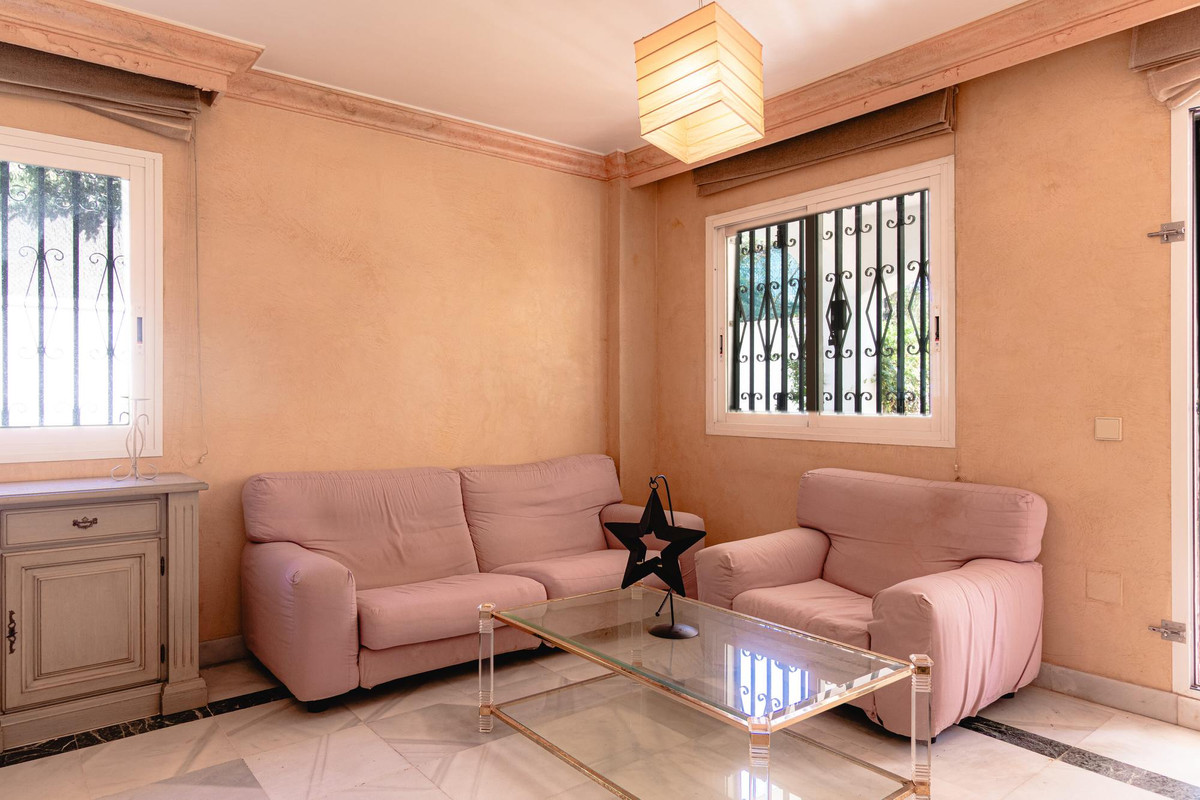 Se vende Apartamento Planta Media de 3 dormitorios en Costa Del Sol, Málaga, España