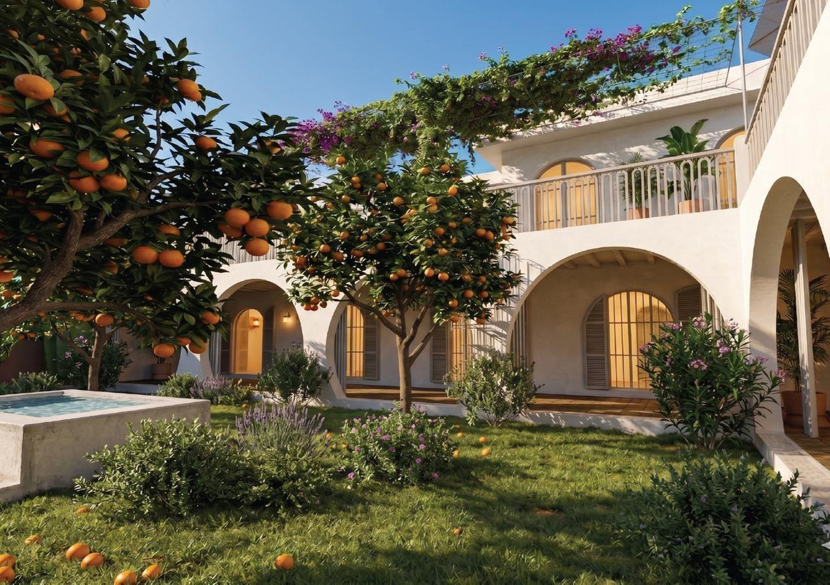 Se vende Villa - Chalet de 5 dormitorios en Costa Del Sol, Málaga, España