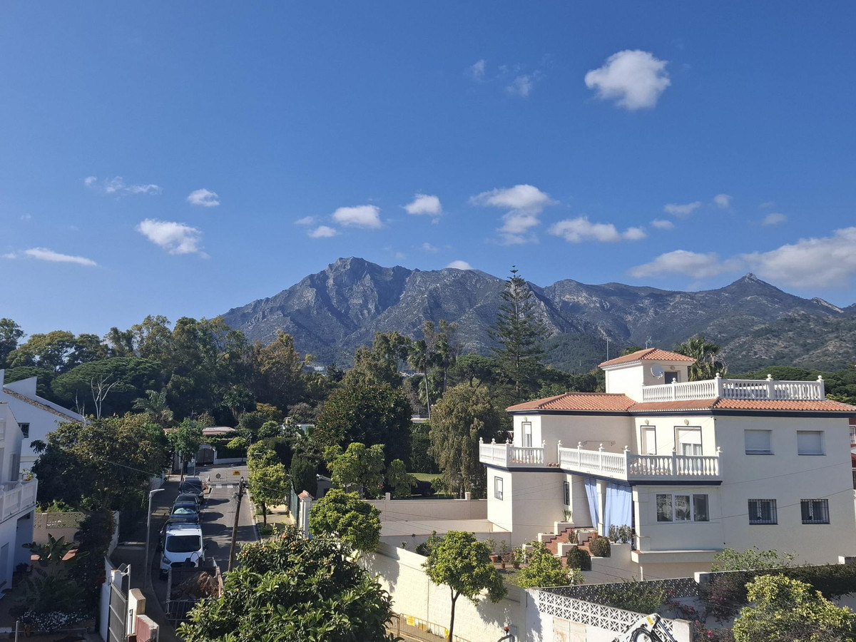 Se vende Villa - Chalet de 5 dormitorios en Costa Del Sol, Málaga, España