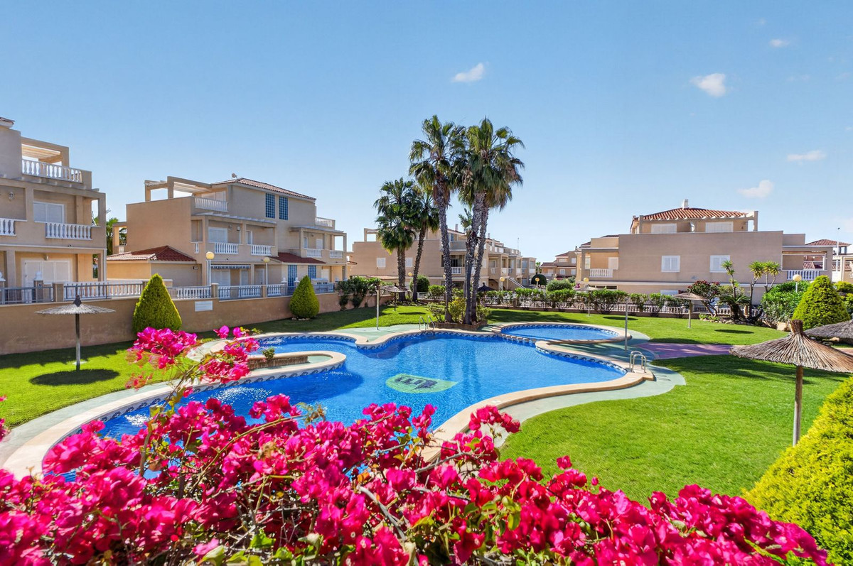Se vende Apartamento Planta Baja de 1 dormitorios en Costa Blanca, Alicante, España