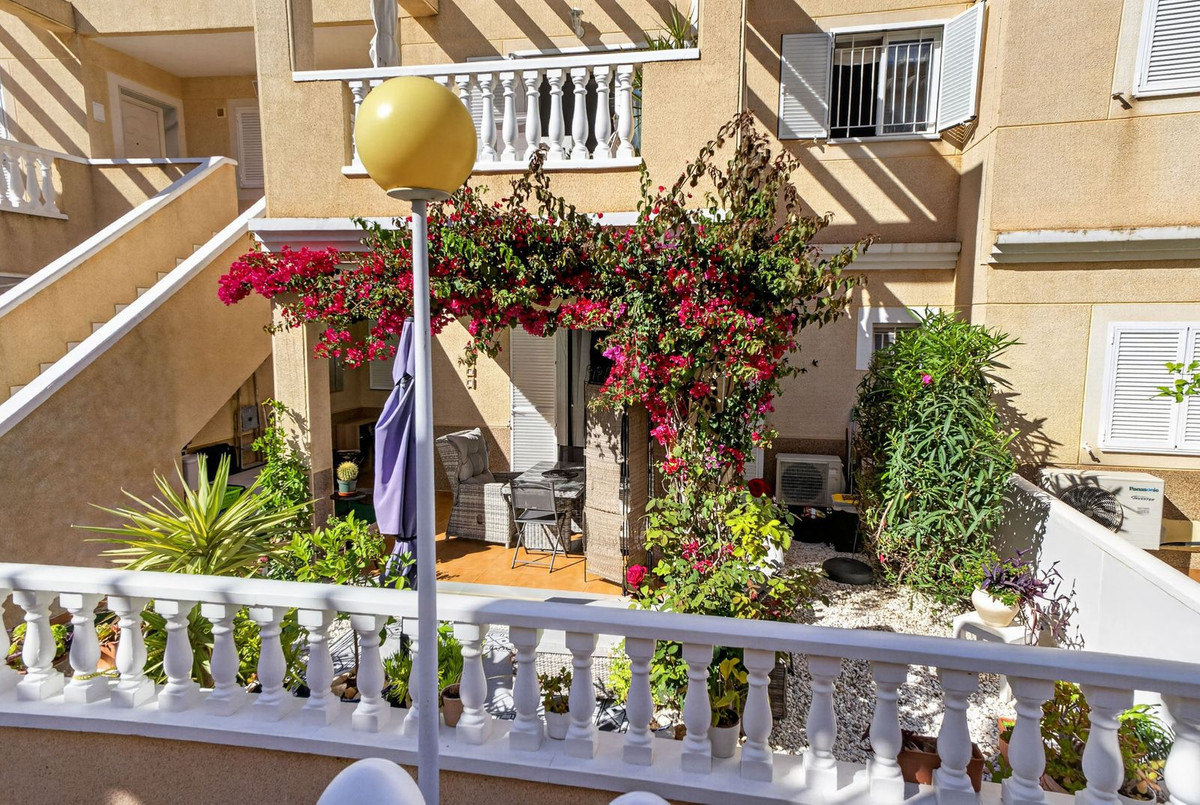 Se vende Apartamento Planta Baja de 1 dormitorios en Costa Blanca, Alicante, España