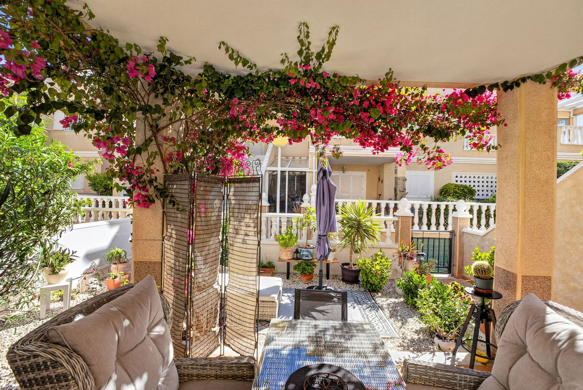 Se vende Apartamento Planta Baja de 1 dormitorios en Costa Blanca, Alicante, España