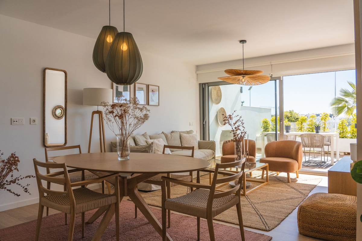 3 Bed Apartment for sale in Estepona Costa Del Sol, Málaga, Spain