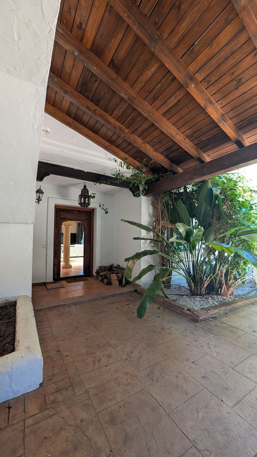 Se vende Villa - Chalet de 6 dormitorios en Costa Del Sol, Cadiz, España