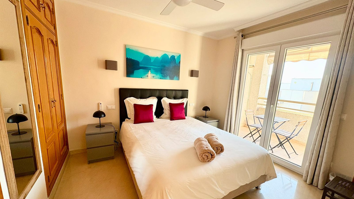 Se vende Apartamento en Planta Última de 1 dormitorios en Costa Del Sol, Málaga, España