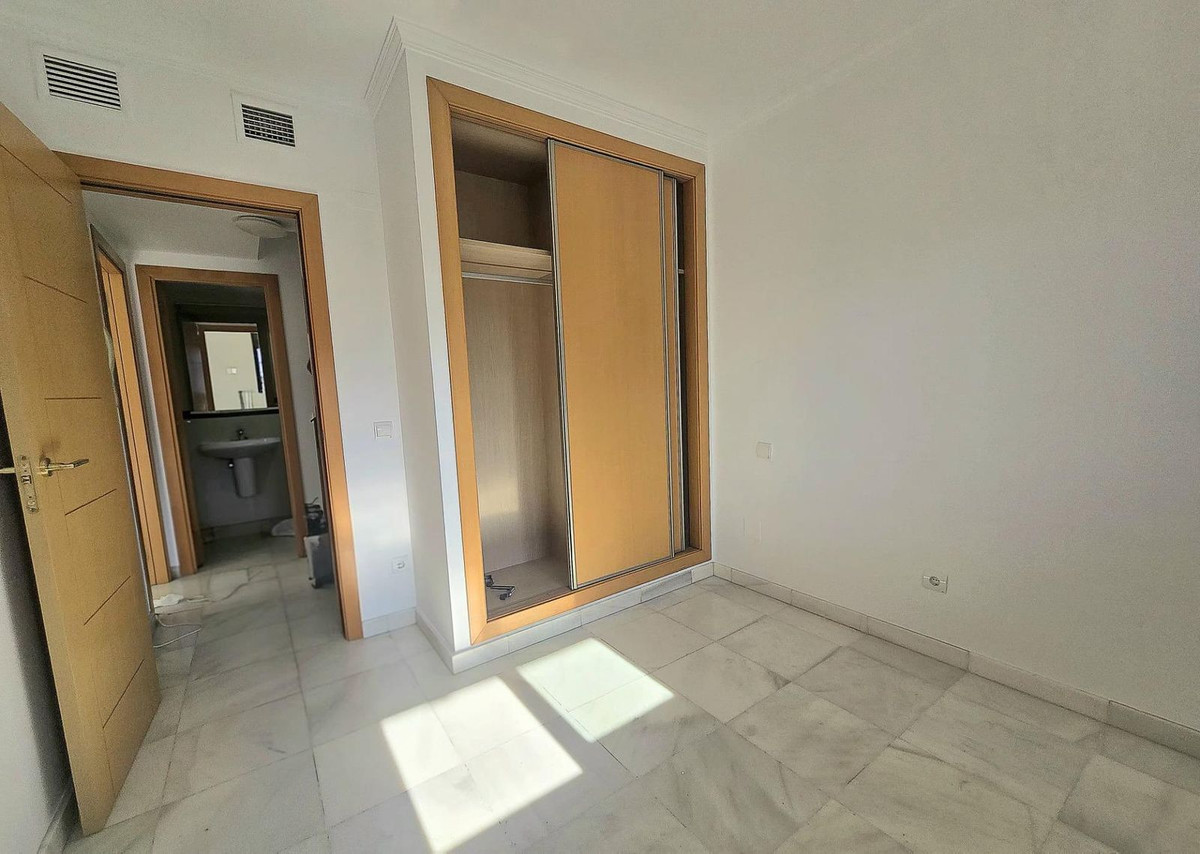Se vende Pareada de 4 dormitorios en Costa Del Sol, Málaga, España