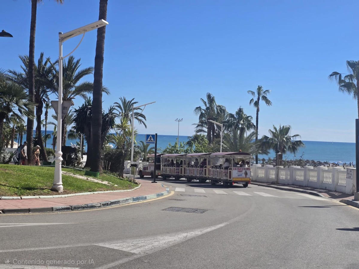 Se vende Pareada de 4 dormitorios en Costa Del Sol, Málaga, España