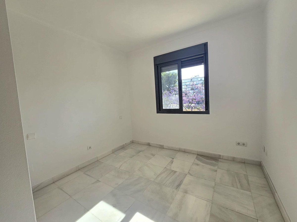 Se vende Pareada de 4 dormitorios en Costa Del Sol, Málaga, España