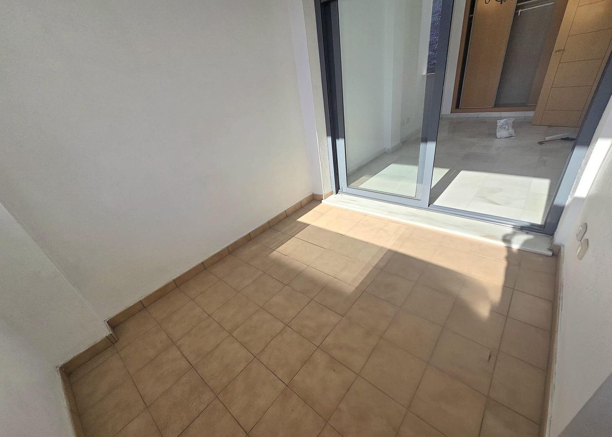 Se vende Pareada de 4 dormitorios en Costa Del Sol, Málaga, España