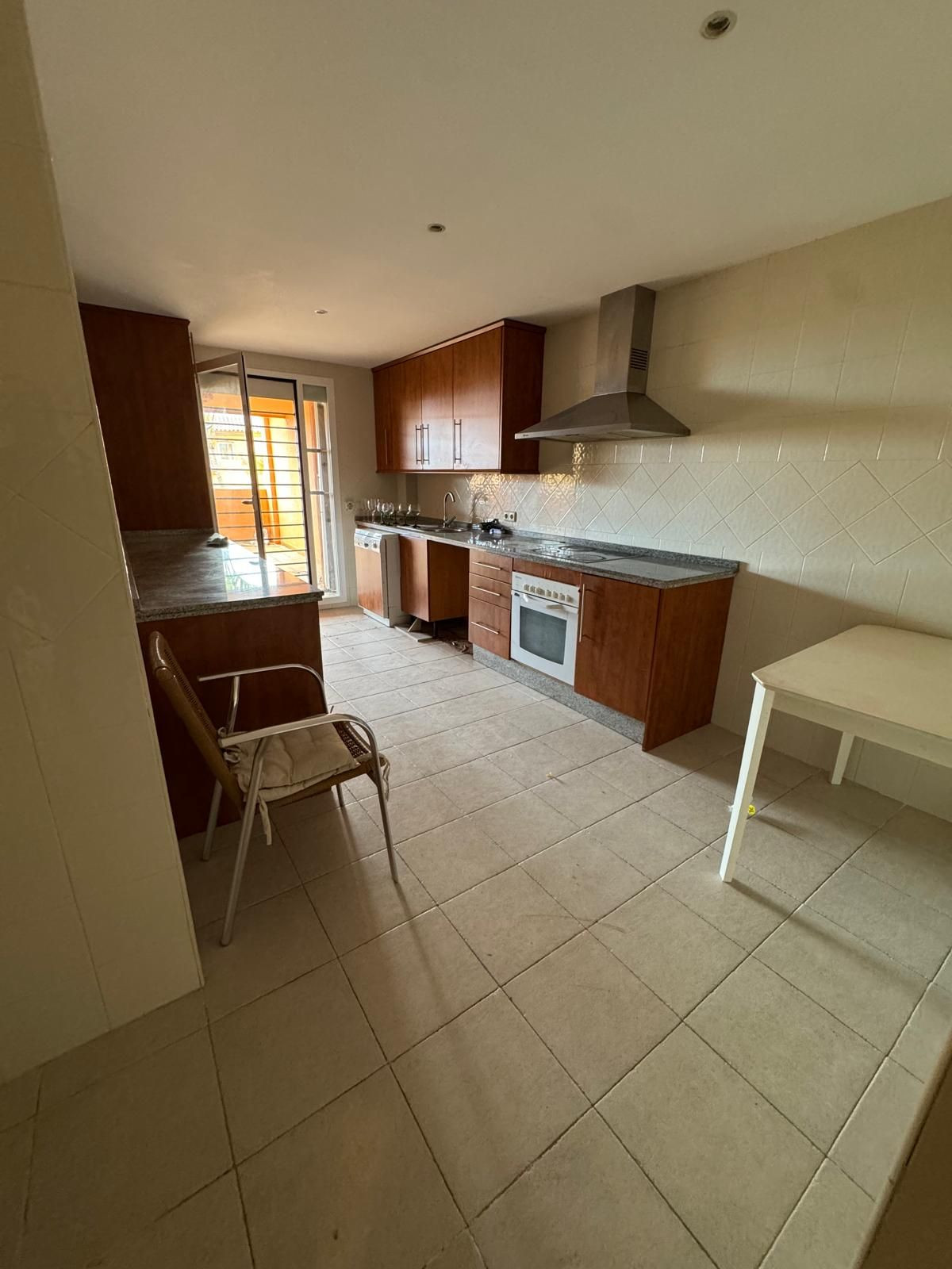 Se vende Apartamento Planta Baja de 3 dormitorios en Costa Del Sol, Málaga, España
