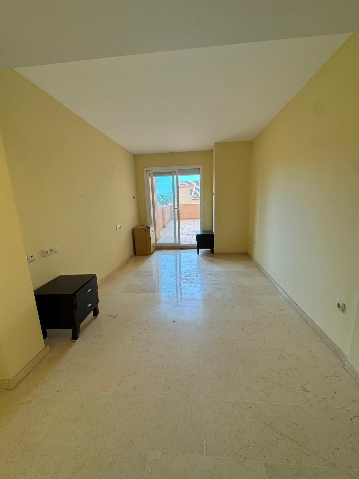 Se vende Apartamento Planta Baja de 3 dormitorios en Costa Del Sol, Málaga, España