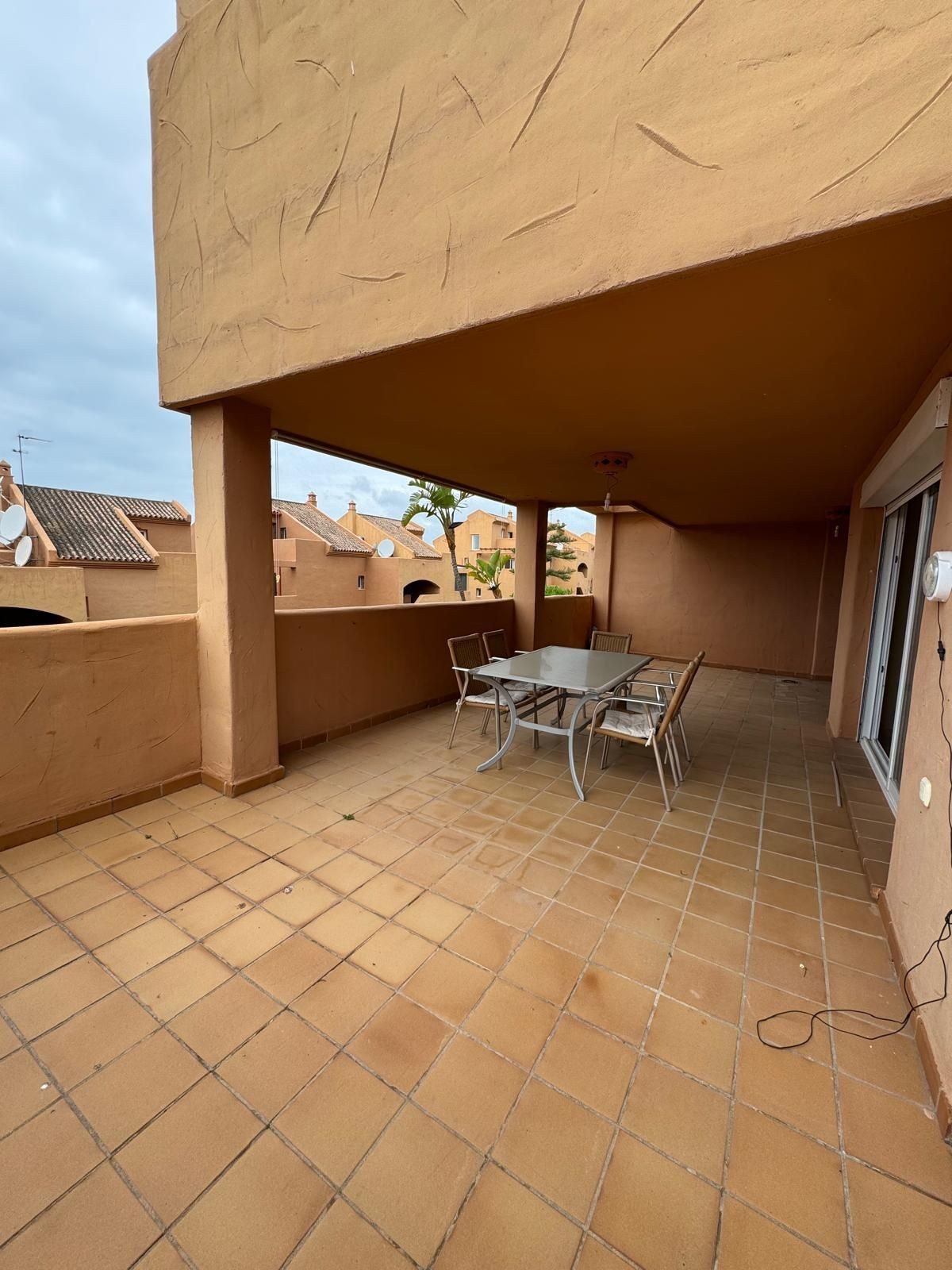 Se vende Apartamento Planta Baja de 3 dormitorios en Costa Del Sol, Málaga, España