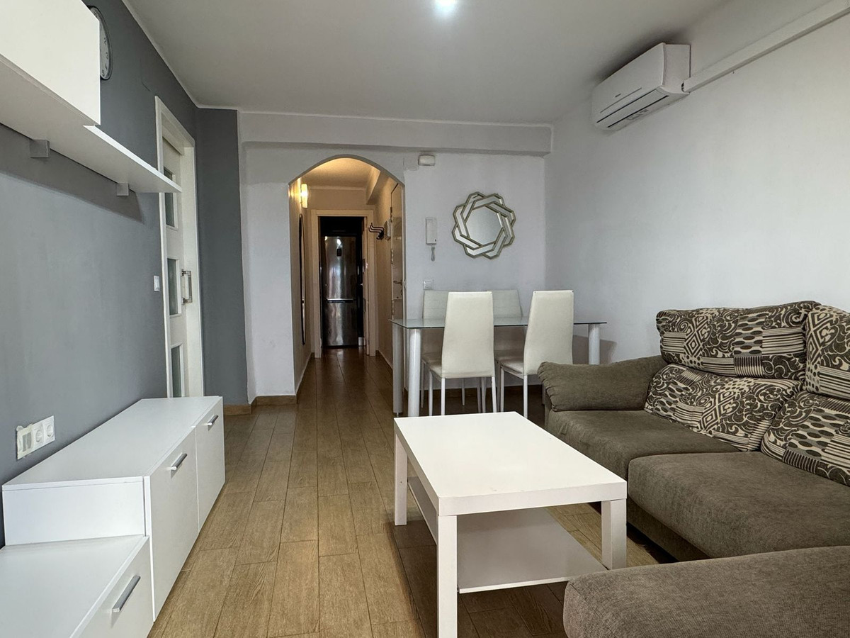 3 Bed Apartment for sale in Fuengirola Costa Del Sol, Málaga, Spain