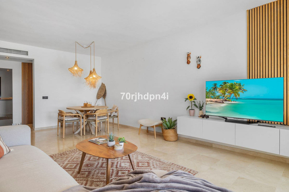3 Bed Apartment for sale in Estepona Costa Del Sol, Málaga, Spain