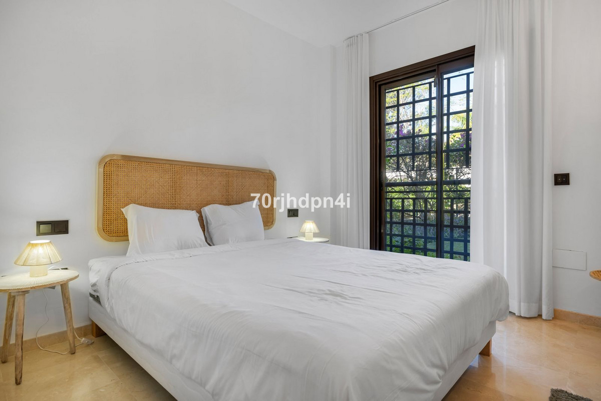 3 Bed Apartment for sale in Estepona Costa Del Sol, Málaga, Spain