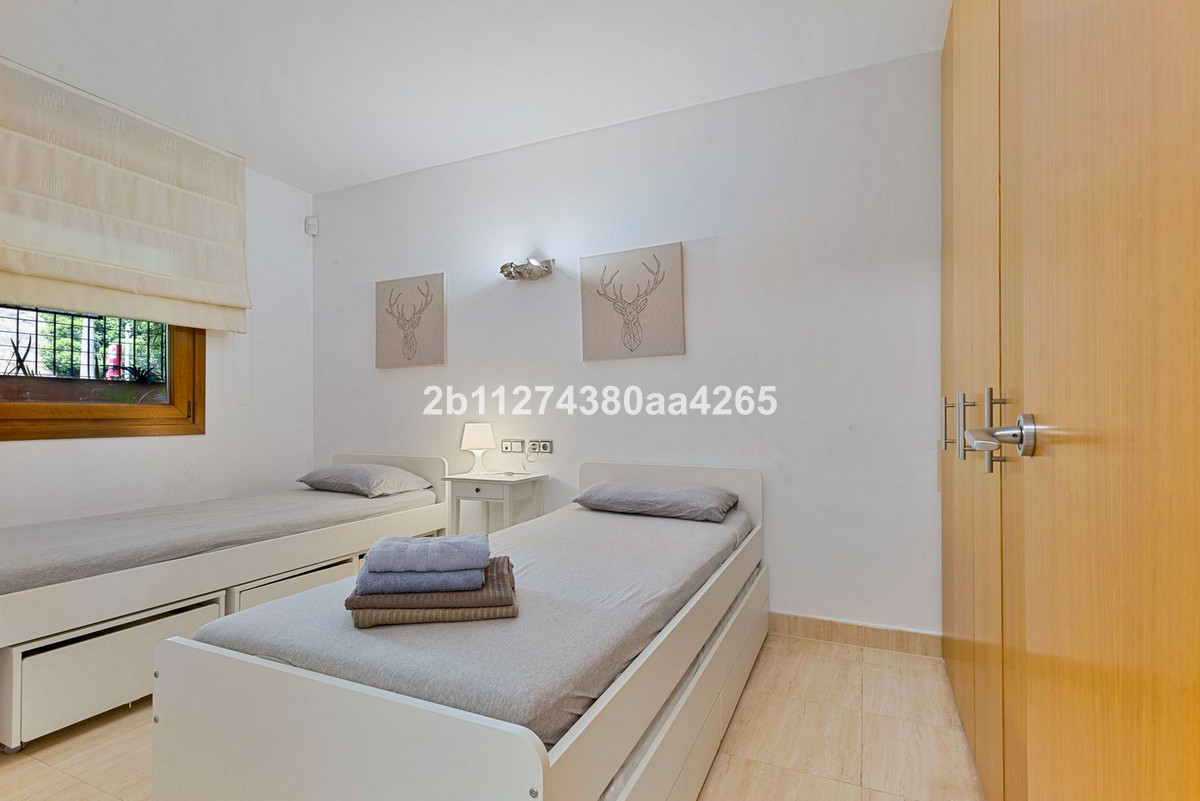 Se vende Apartamento Planta Baja de 2 dormitorios en Costa Del Sol, Málaga, España