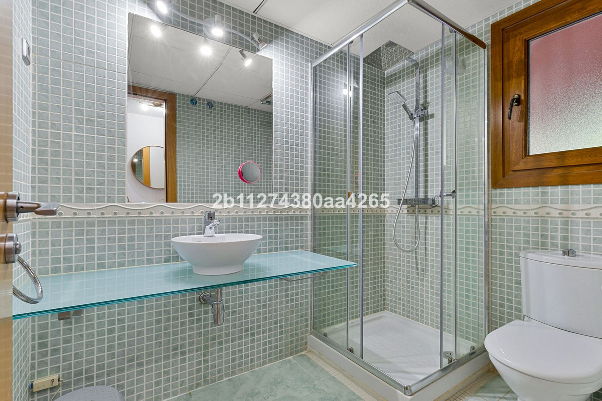 Se vende Apartamento Planta Baja de 2 dormitorios en Costa Del Sol, Málaga, España