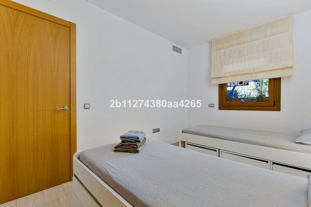 Se vende Apartamento Planta Baja de 2 dormitorios en Costa Del Sol, Málaga, España