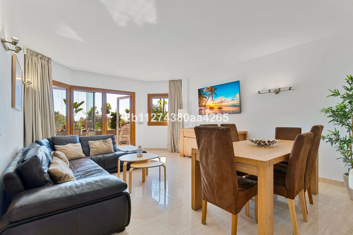 Se vende Apartamento Planta Baja de 2 dormitorios en Costa Del Sol, Málaga, España