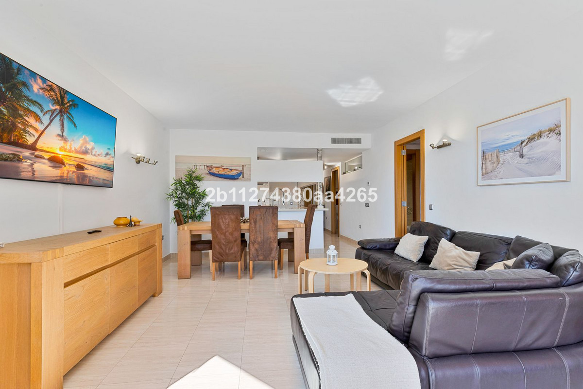 Se vende Apartamento Planta Baja de 2 dormitorios en Costa Del Sol, Málaga, España