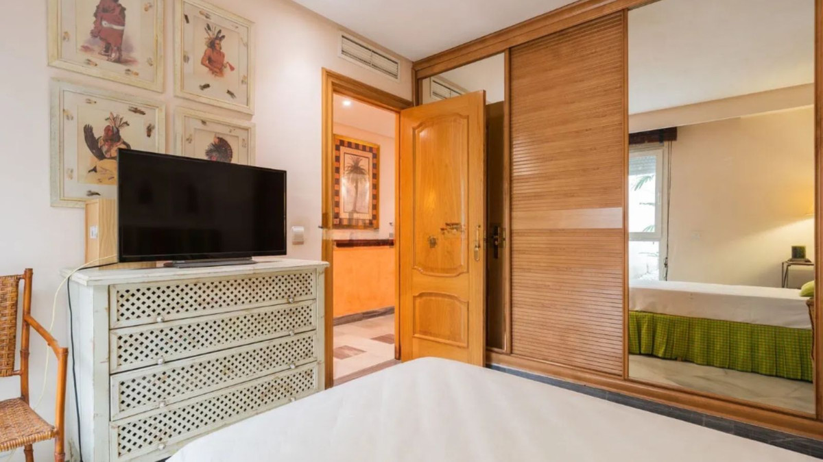 2 Bed Apartment for sale in Marbella Costa Del Sol, Málaga, Spain