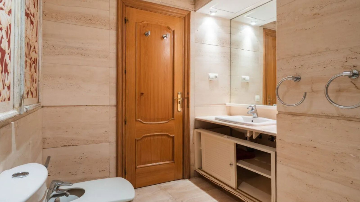 2 Bed Apartment for sale in Marbella Costa Del Sol, Málaga, Spain