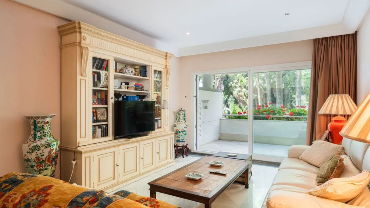 2 Bed Apartment for sale in Marbella Costa Del Sol, Málaga, Spain