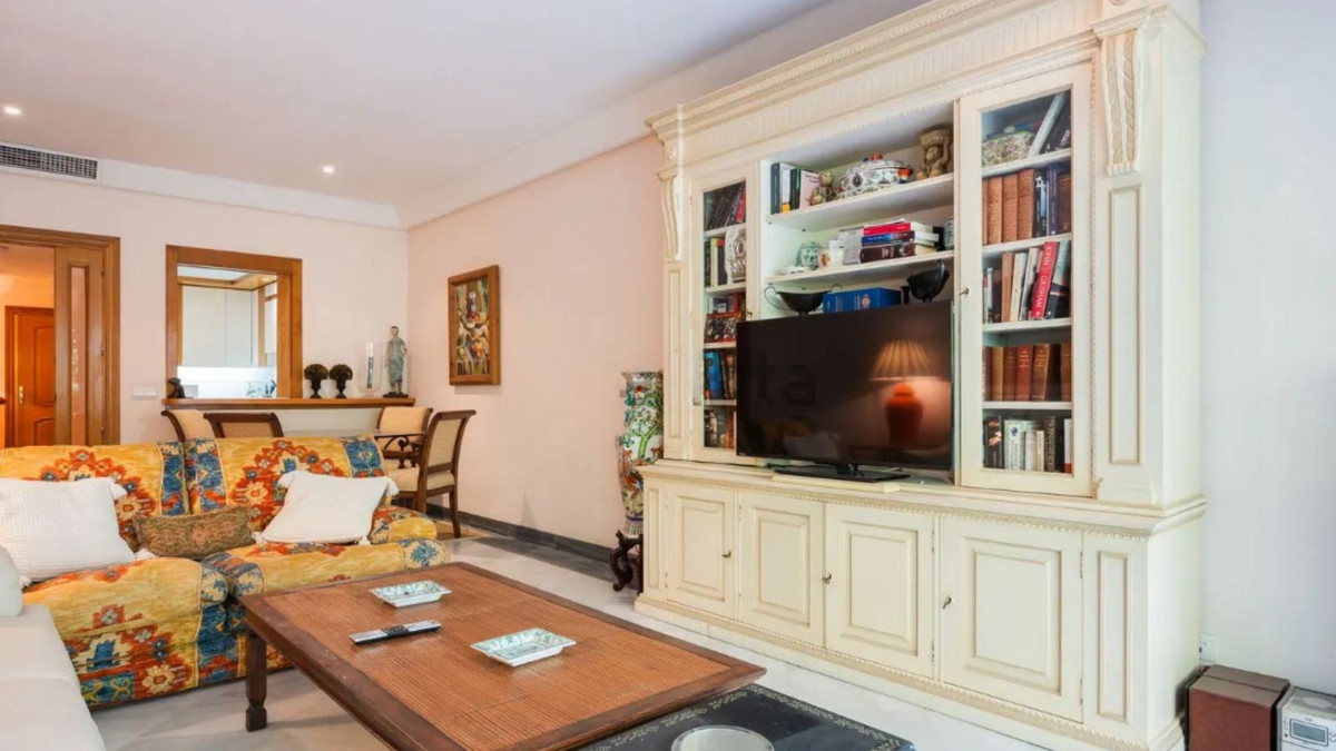 2 Bed Apartment for sale in Marbella Costa Del Sol, Málaga, Spain