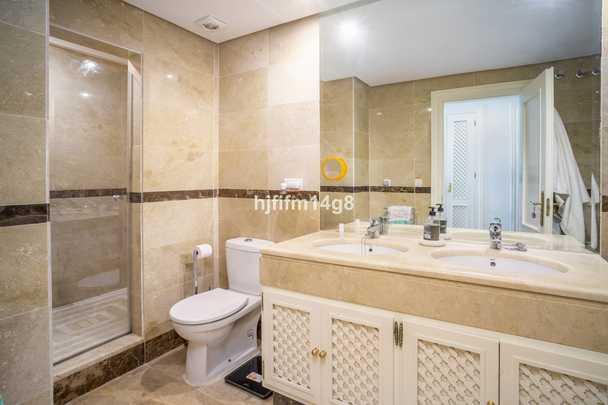3 Bed Apartment for sale in Nueva Andalucía Costa Del Sol, Málaga, Spain