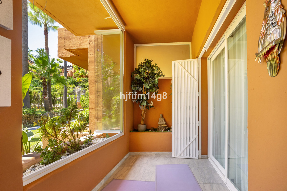 3 Bed Apartment for sale in Nueva Andalucía Costa Del Sol, Málaga, Spain