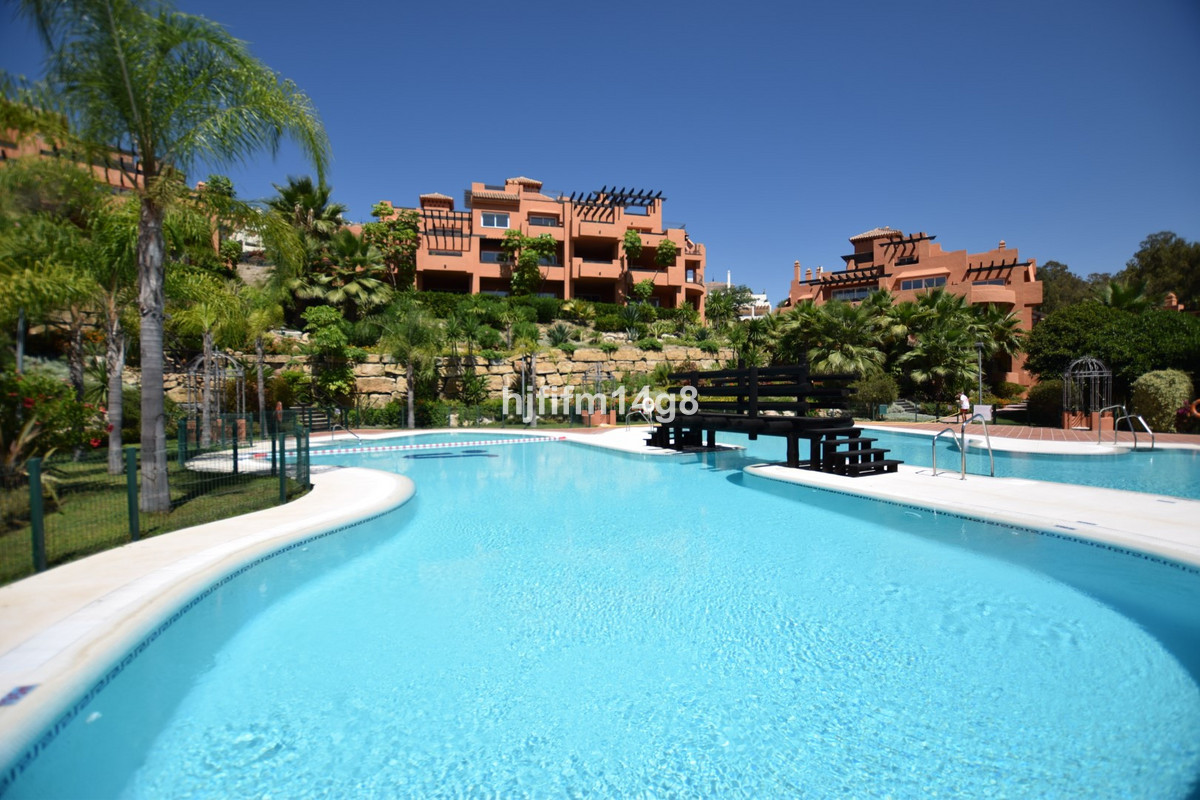 3 Bed Apartment for sale in Nueva Andalucía Costa Del Sol, Málaga, Spain