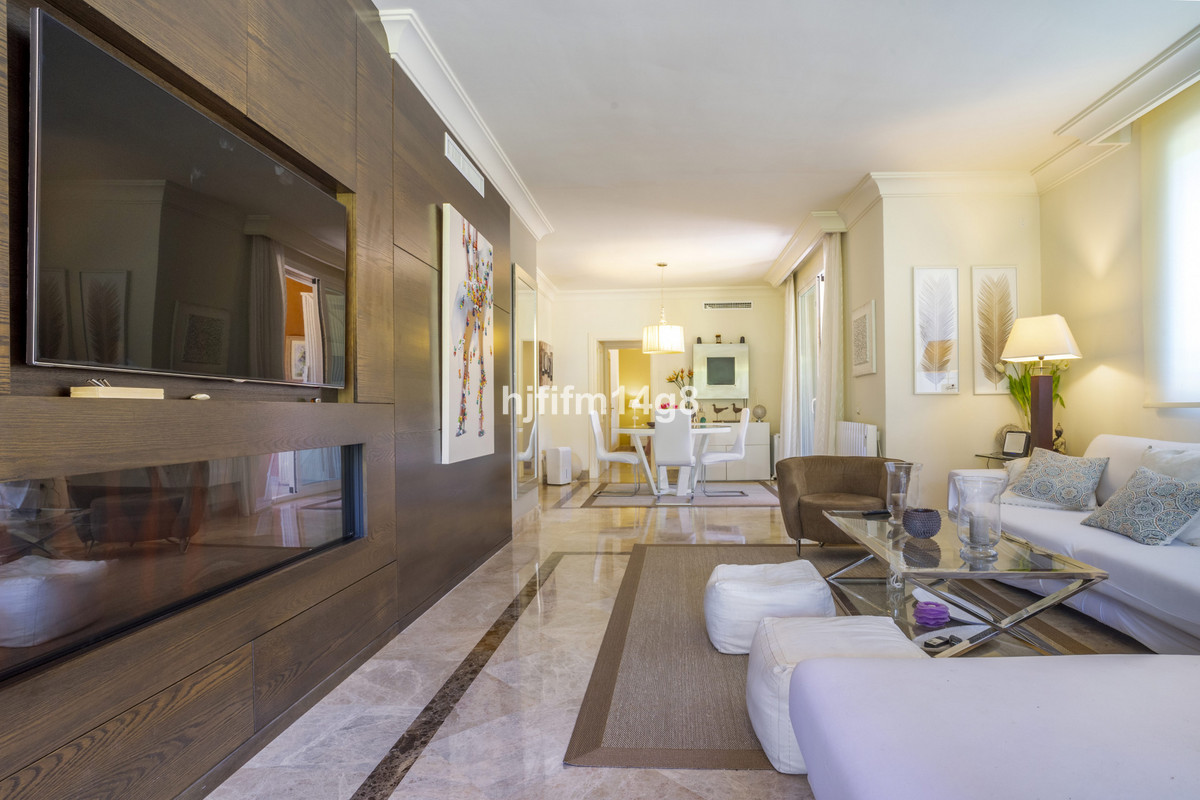 3 Bed Apartment for sale in Nueva Andalucía Costa Del Sol, Málaga, Spain