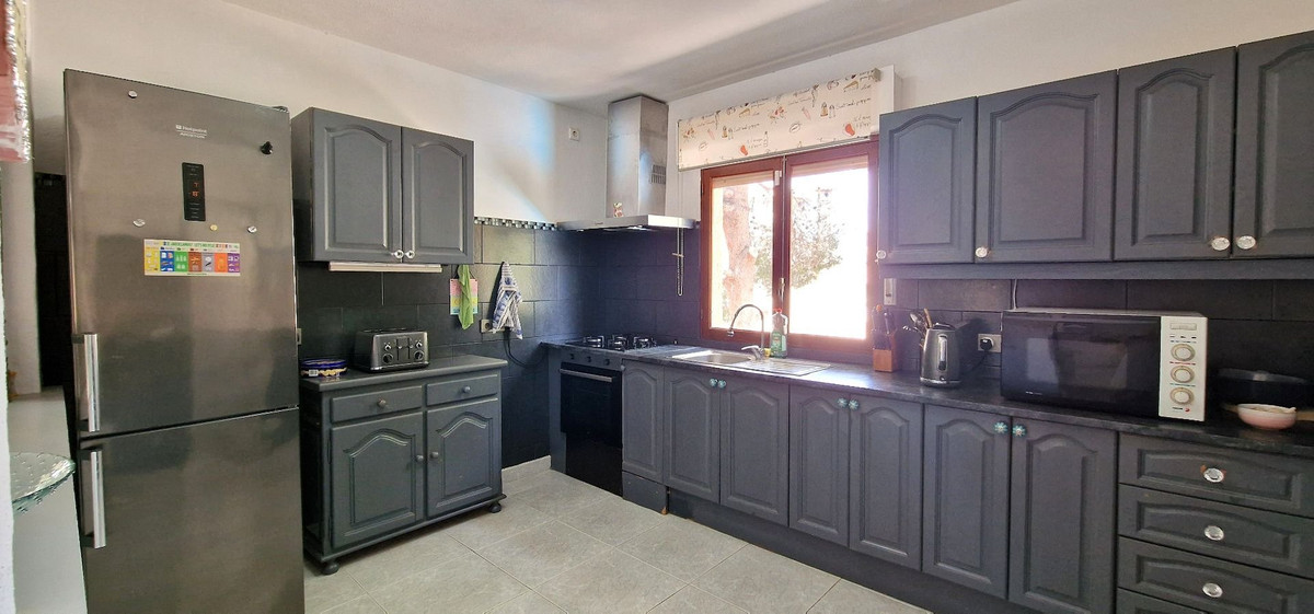 Se vende Villa - Chalet de 6 dormitorios en Costa Blanca, Alicante, España