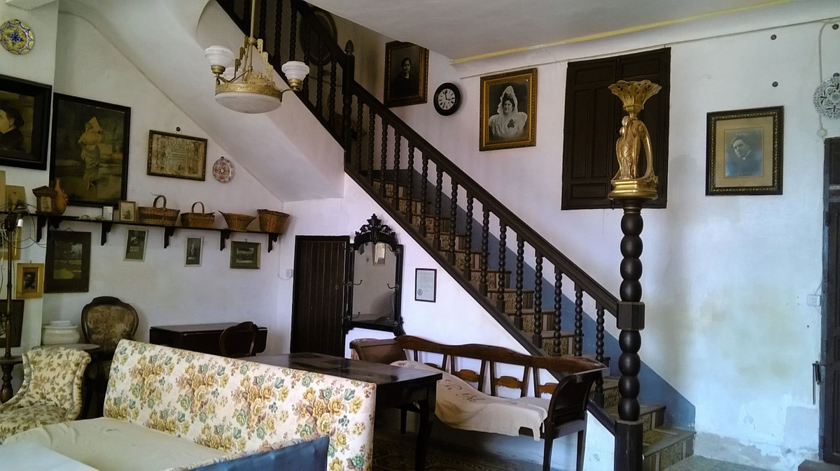 7 Bed Townhouse for sale in Orihuela Costa Blanca, Alicante, Spain