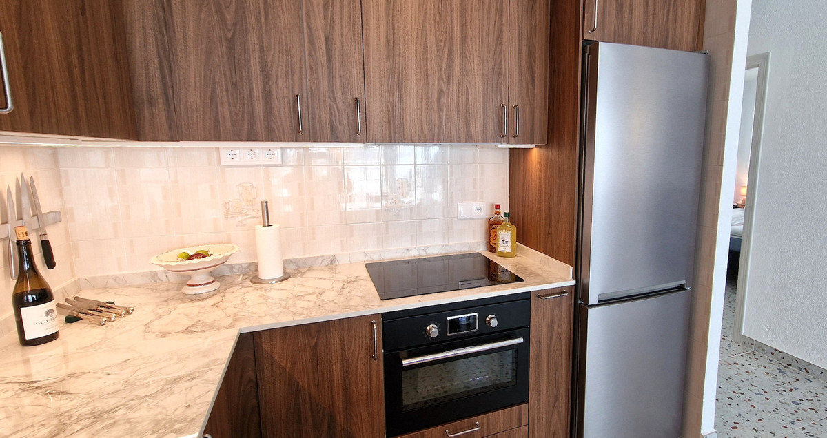 Se vende Apartamento Planta Media de 2 dormitorios en Costa Blanca, Alicante, España