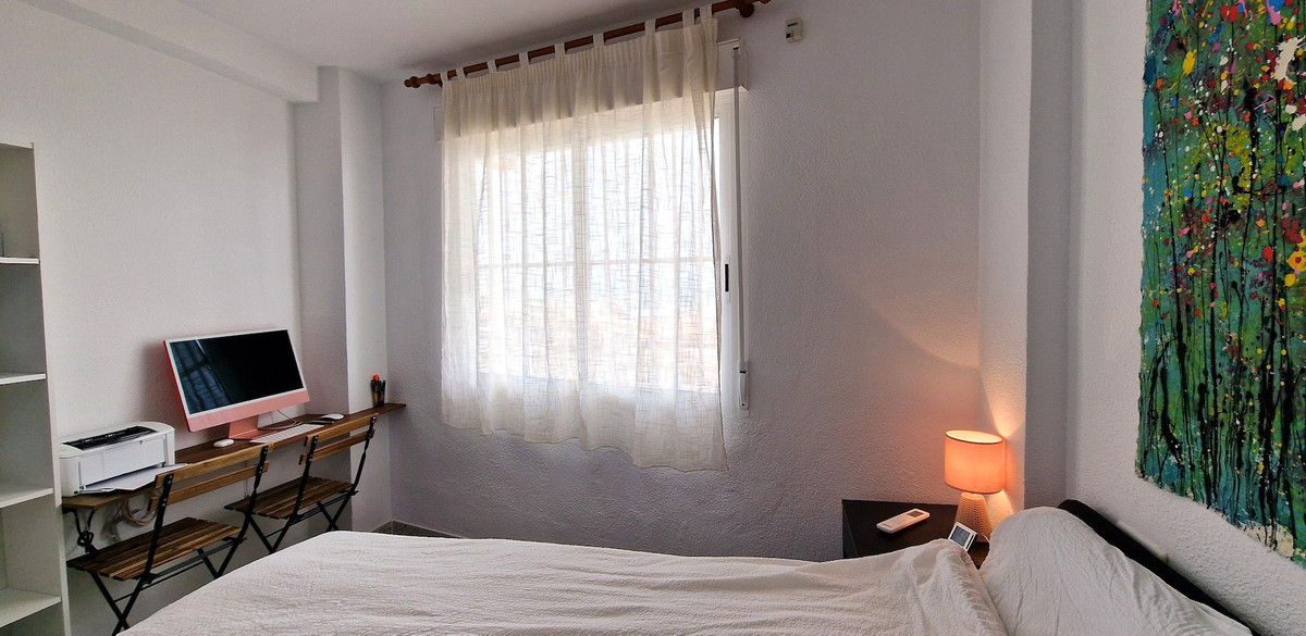 Se vende Apartamento Planta Media de 2 dormitorios en Costa Blanca, Alicante, España