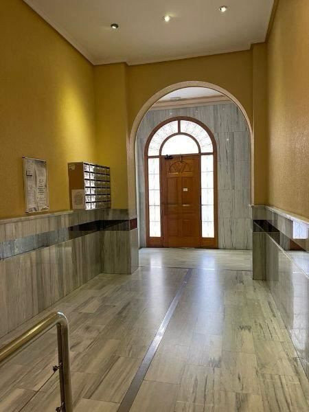 Se vende Apartamento Planta Media de 2 dormitorios en Costa Blanca, Alicante, España