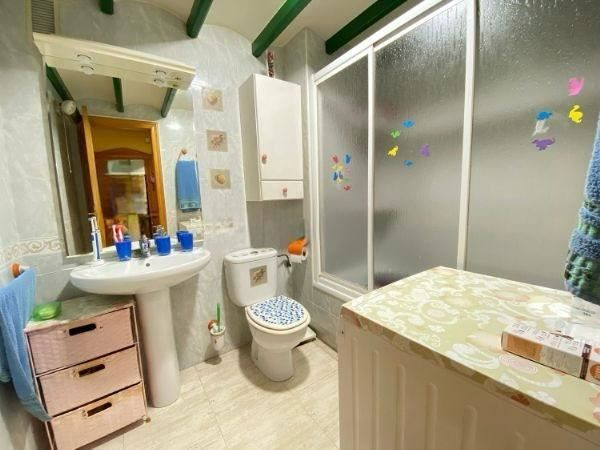 Se vende Apartamento Planta Media de 2 dormitorios en Costa Blanca, Alicante, España